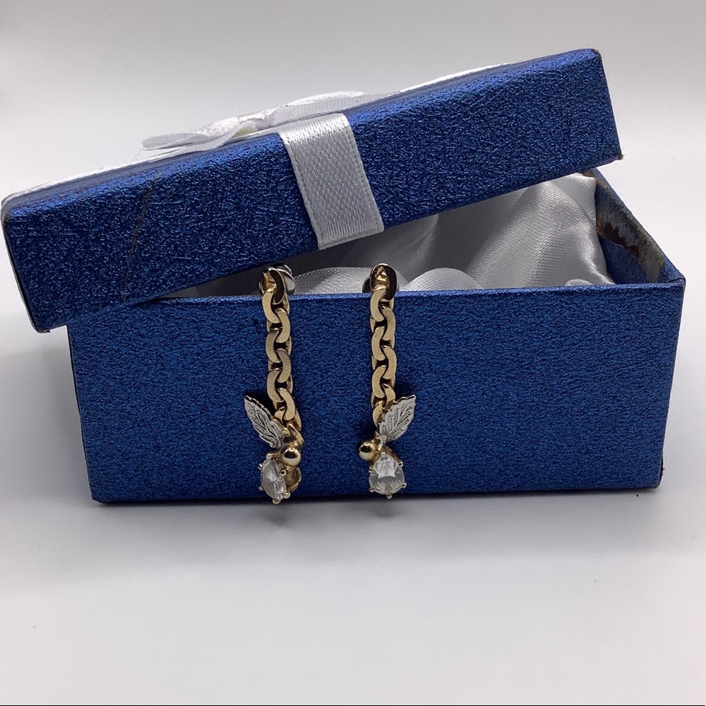 Leaf Dangling earrings